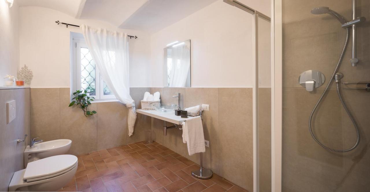 Bed and Breakfast La Crociata Сарцана Экстерьер фото