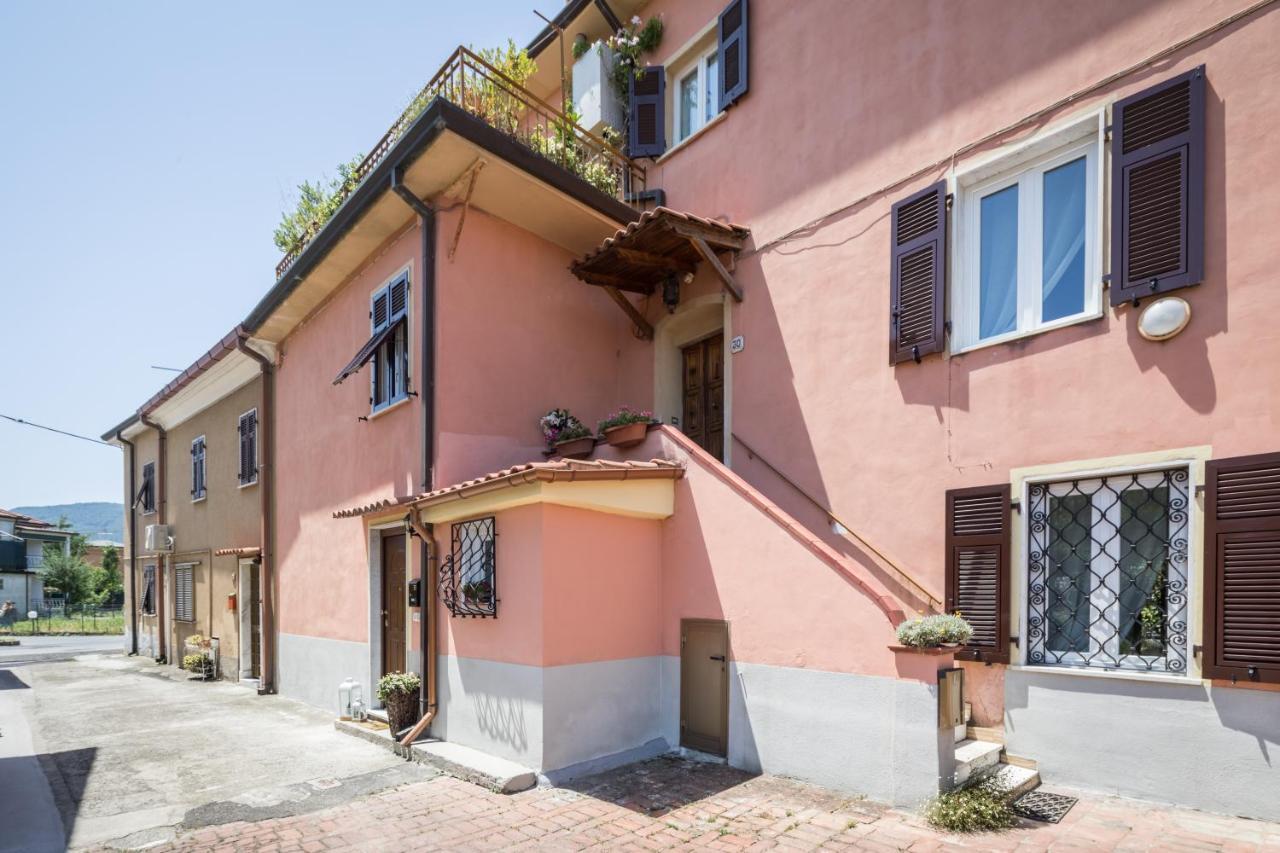 Bed and Breakfast La Crociata Сарцана Экстерьер фото