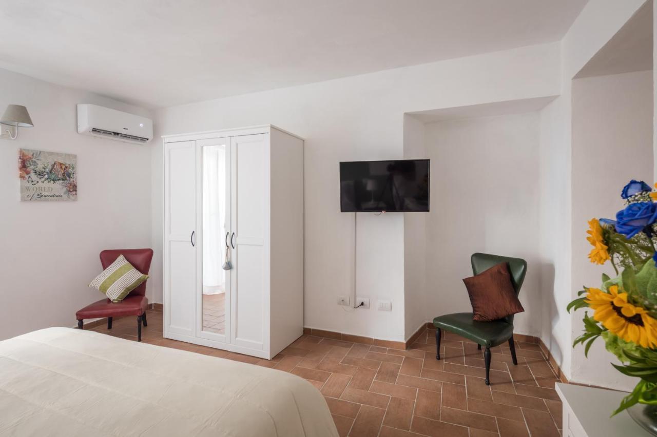 Bed and Breakfast La Crociata Сарцана Экстерьер фото