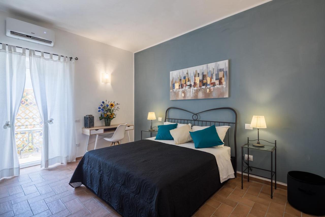 Bed and Breakfast La Crociata Сарцана Экстерьер фото